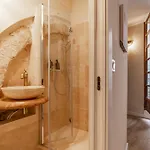 Voute D'antan-studio Historique Apartment