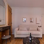 Apartment Voute D'antan-studio Historique Sommieres