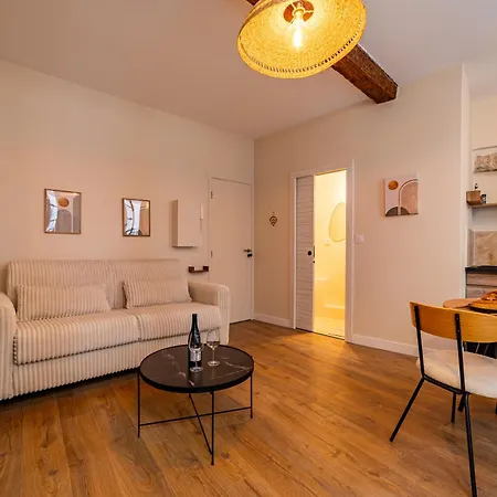 Апартаменты Voute D'antan-studio Historique *